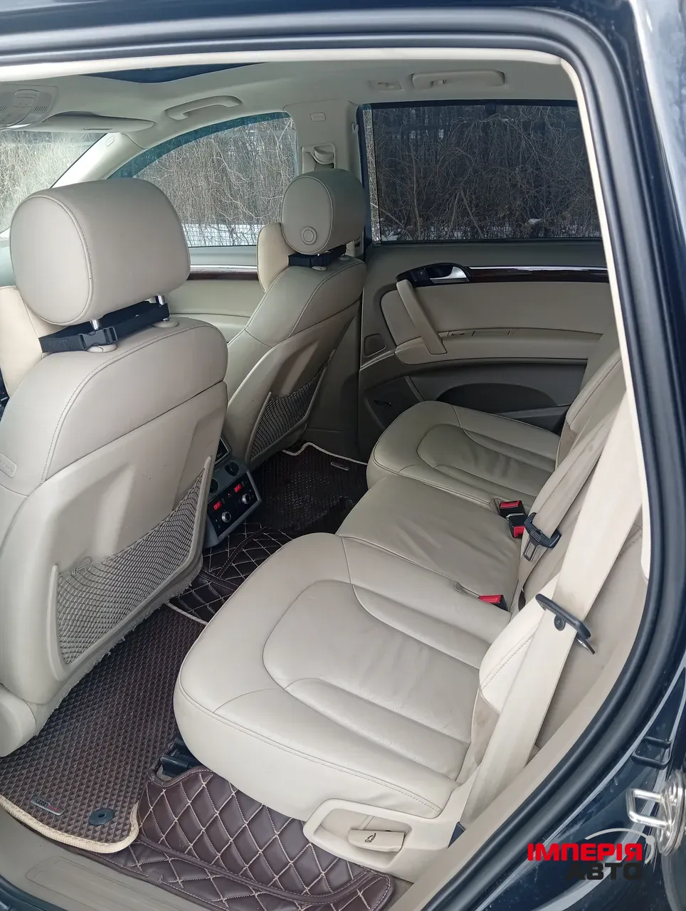 Audi Q7 - фото 10