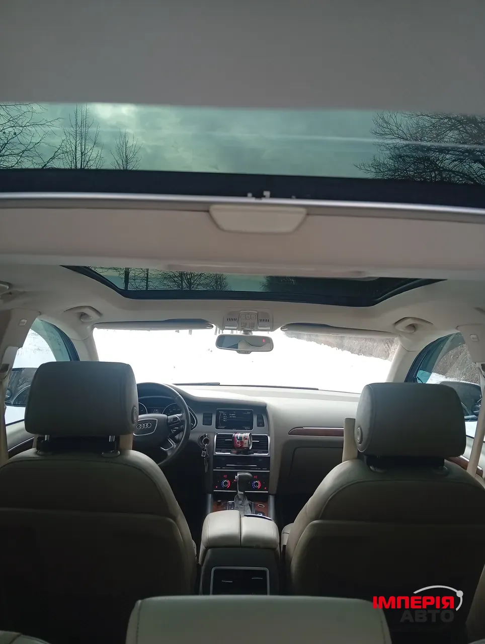 Audi Q7 - фото 11