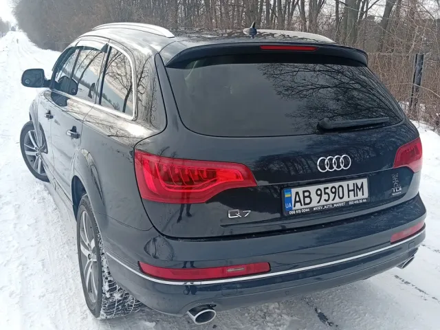 Audi Q7 - фото 5