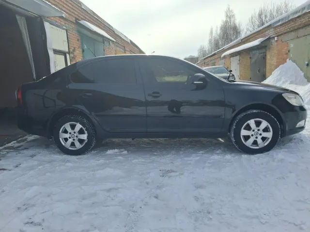 Skoda Octavia - фото 2
