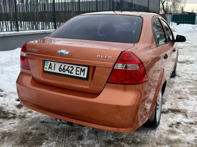 Chevrolet Aveo - фото 5