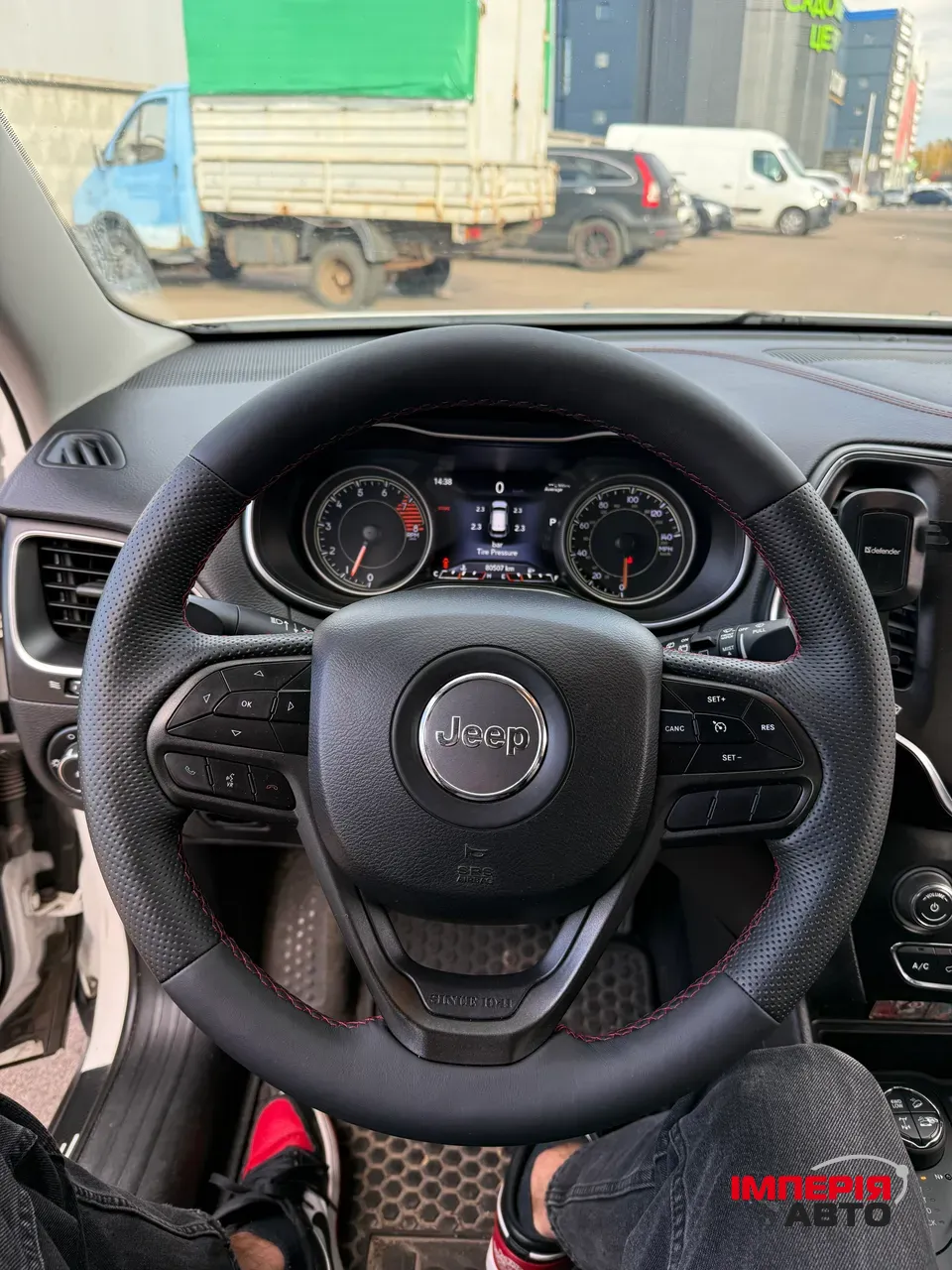 Jeep Cherokee - фото 6