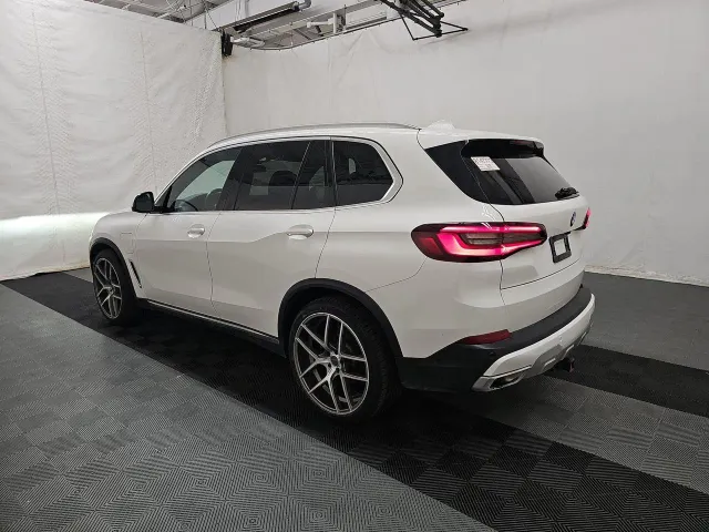 BMW X5 - фото 4