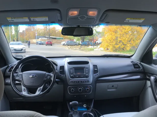 Kia Sorento - фото 5