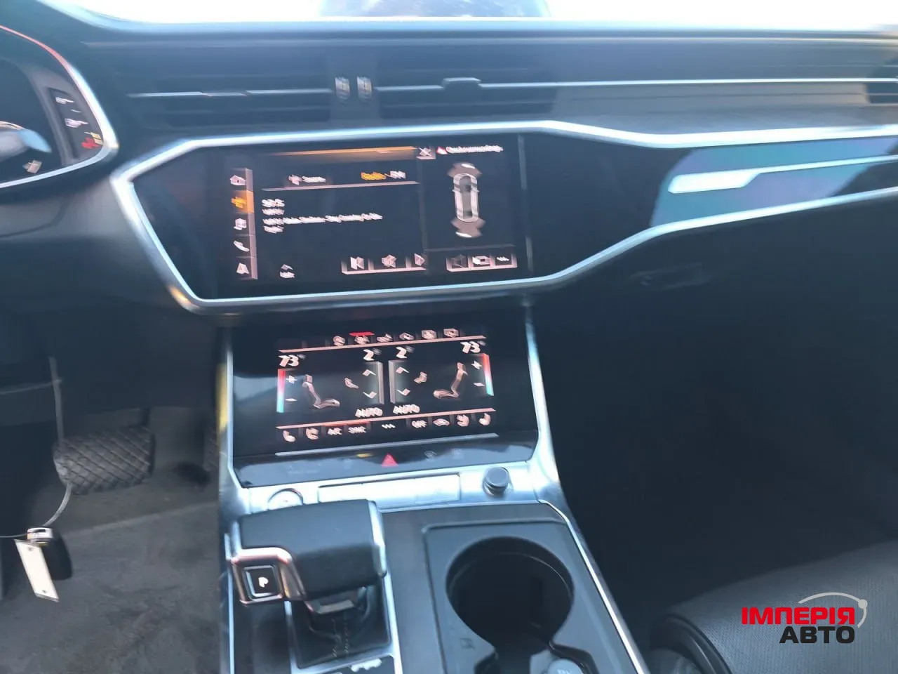 Audi A6 - фото 5