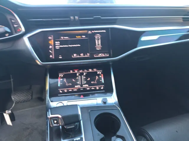 Audi A6 - фото 5