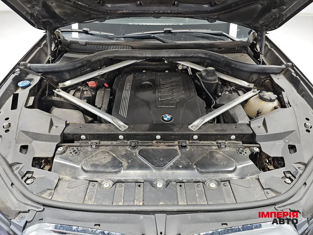 BMW X5 - фото 10