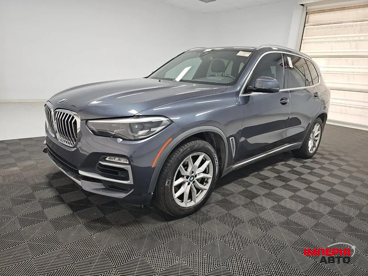 BMW X5 - фото 1