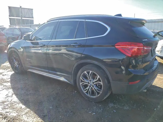 BMW X1 - фото 2