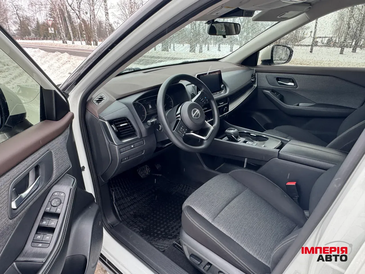 Nissan Rogue - фото 11