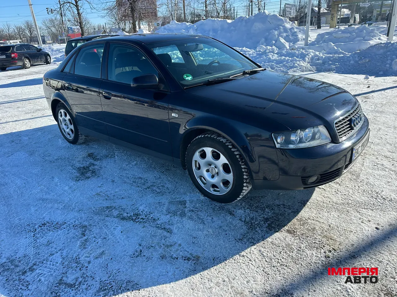 Audi A4 - фото 1