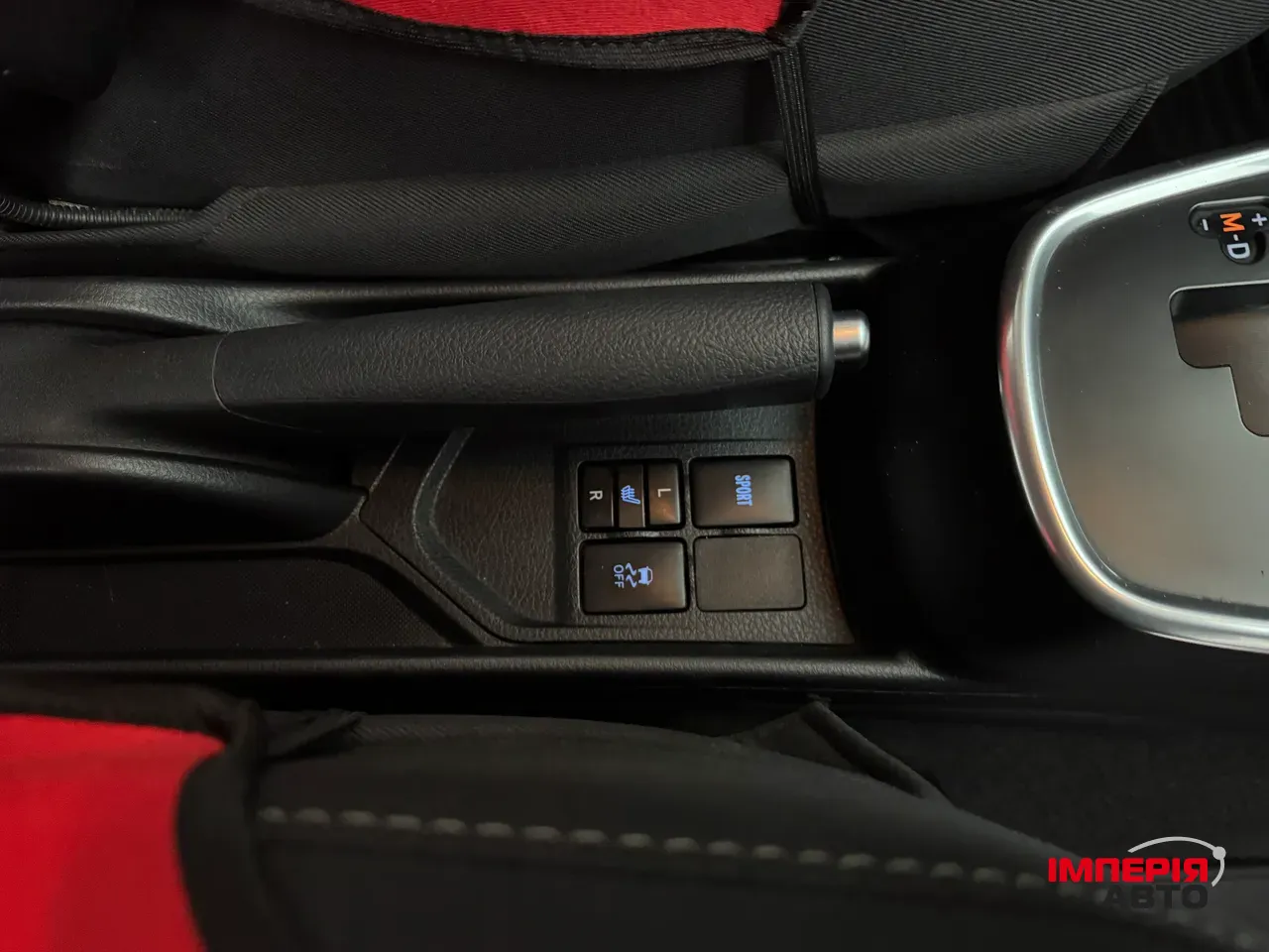 Toyota Yaris - фото 15