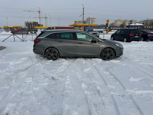 Opel Astra - фото 3