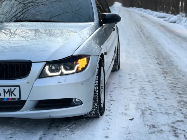 BMW 3 серії - фото 5
