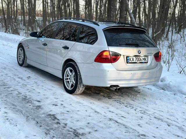 BMW 3 серії - фото 2