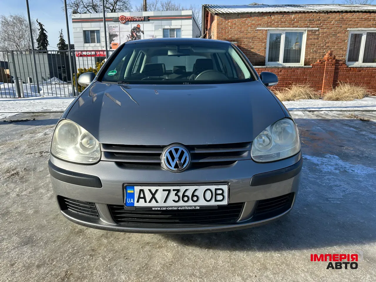 Volkswagen Golf - фото 8
