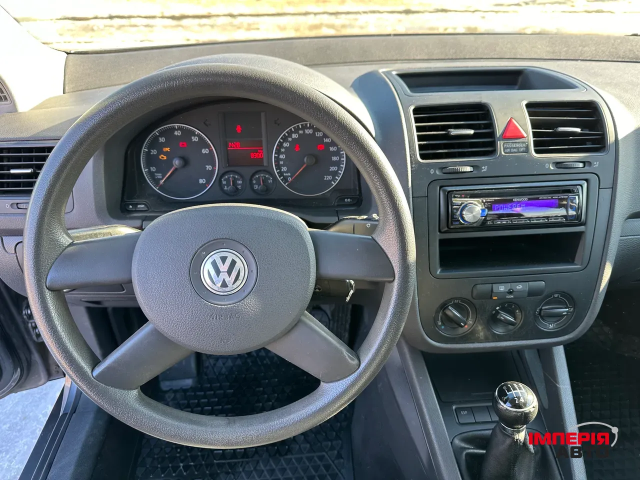 Volkswagen Golf - фото 11