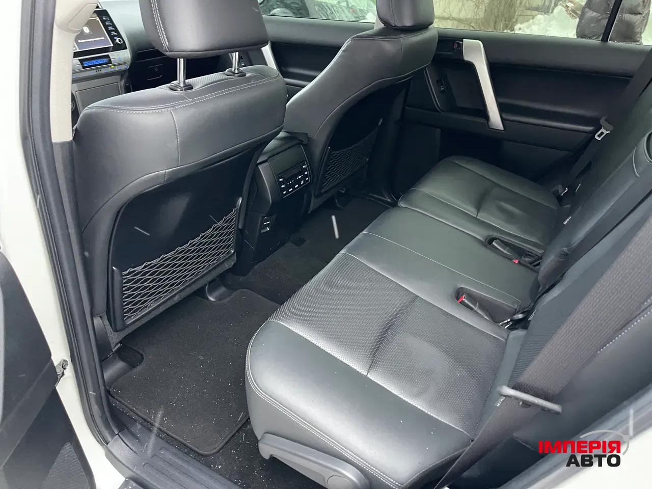 Toyota Land Cruiser Prado - фото 15