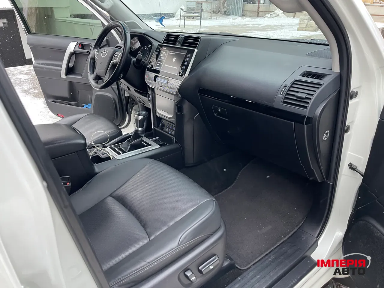 Toyota Land Cruiser Prado - фото 18