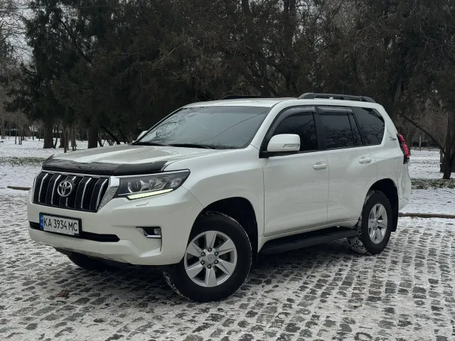 Toyota Land Cruiser Prado - фото 1
