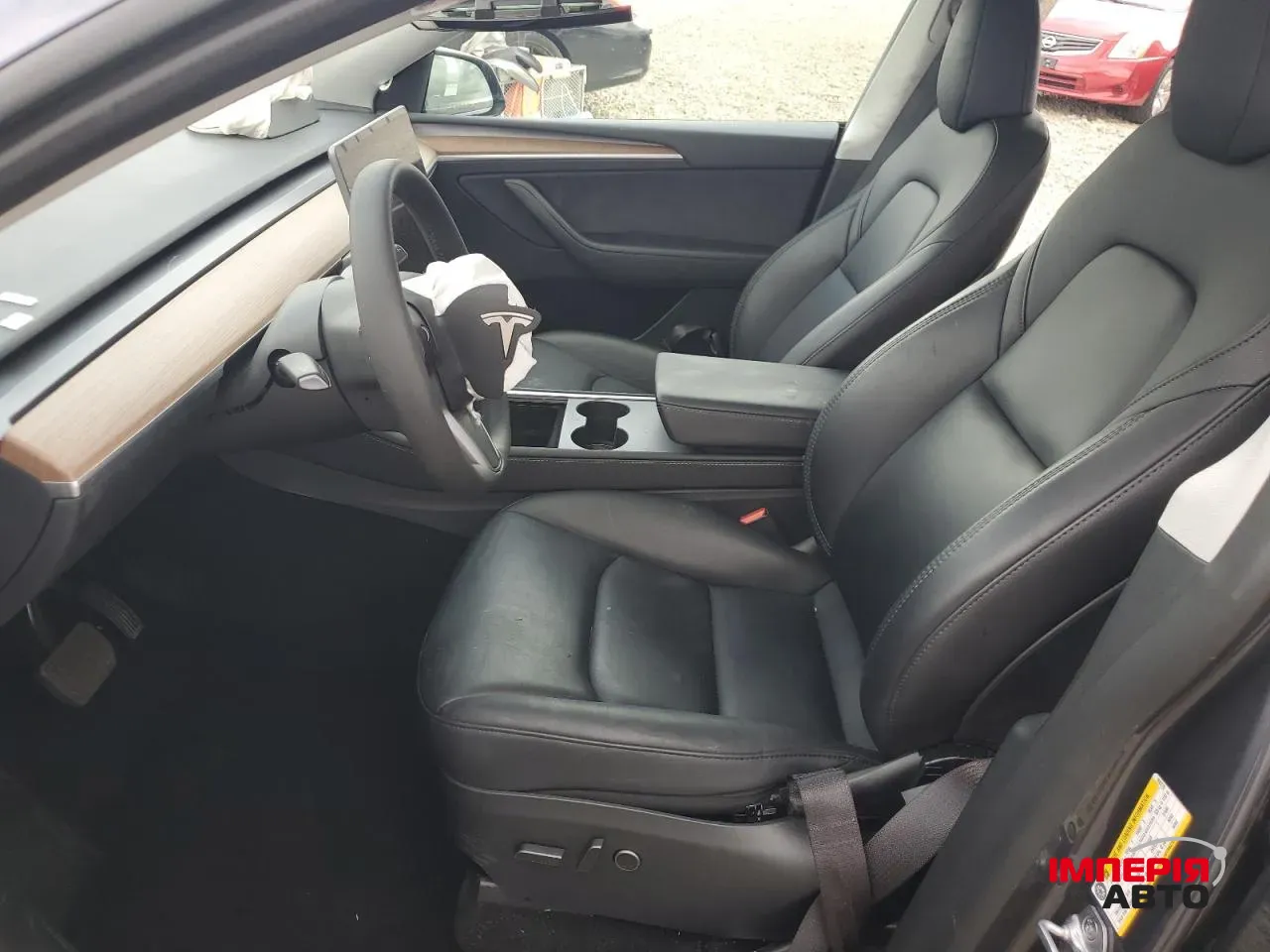 Tesla Model Y - фото 10