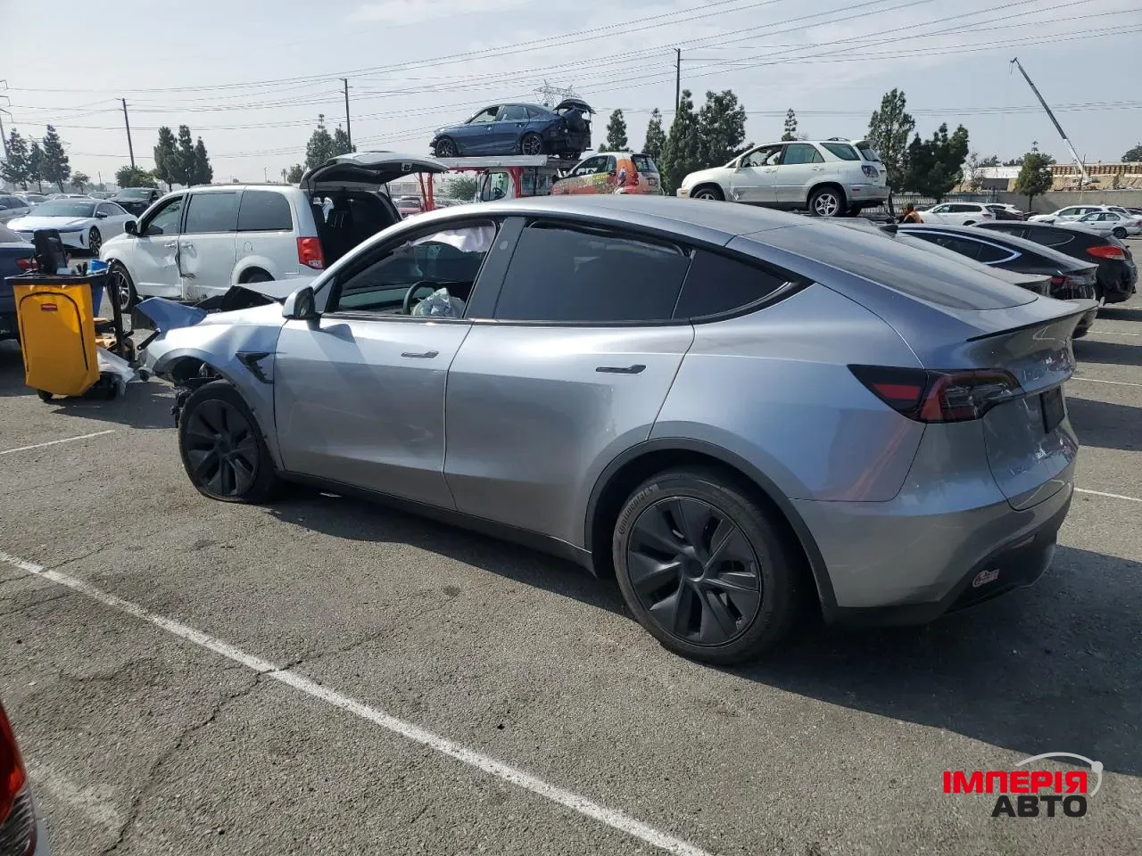 Tesla Model Y - фото 5