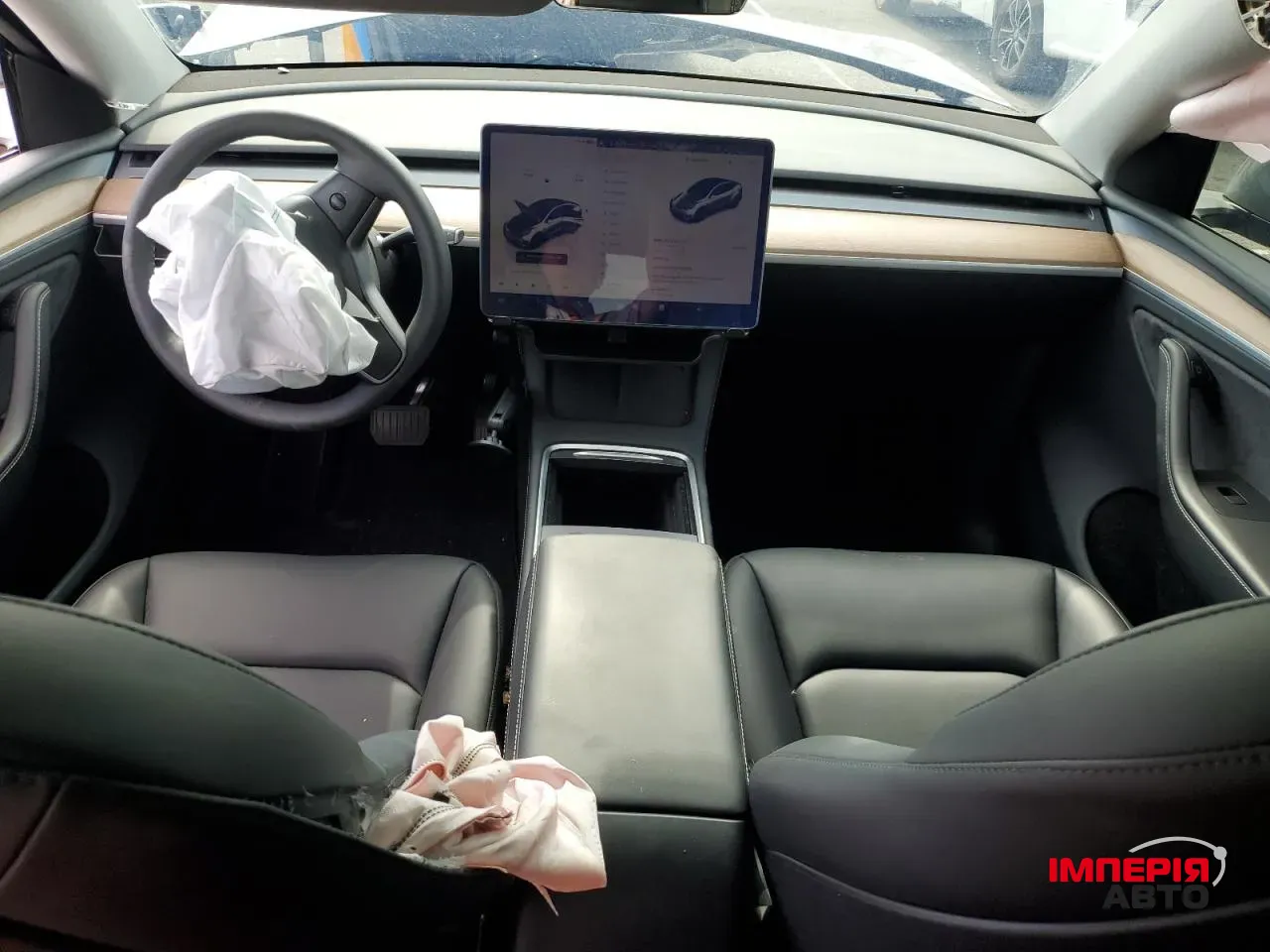 Tesla Model Y - фото 8