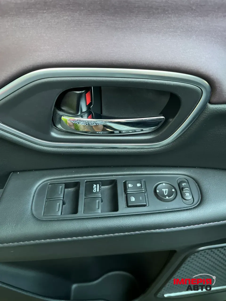 Honda M-NV - фото 8