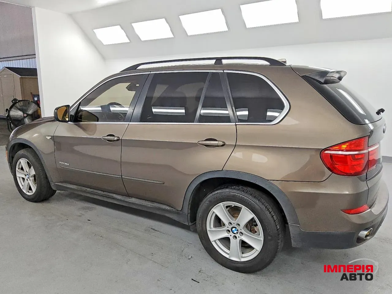 BMW X5 - фото 3