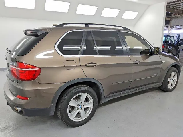 BMW X5 - фото 5