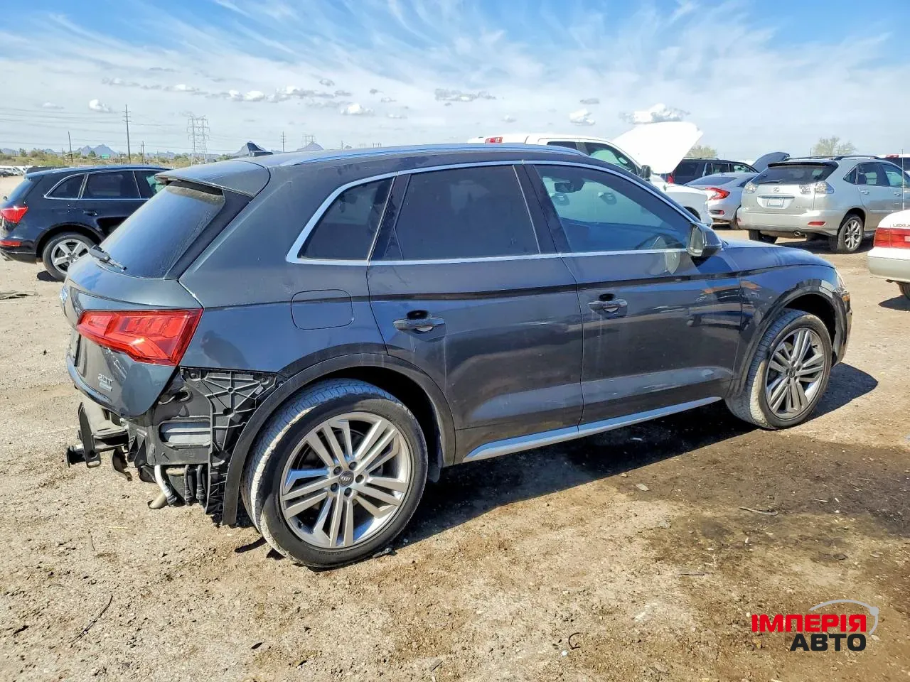 Audi Q5 - фото 3