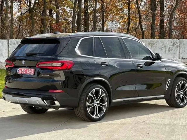 BMW X5 - фото 5