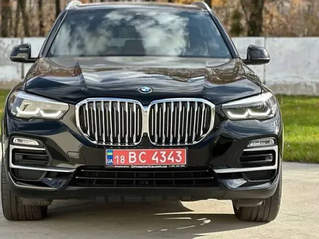 BMW X5 - фото 2