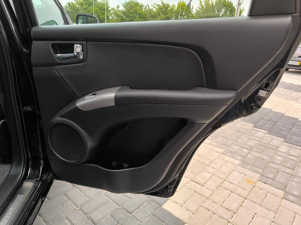 Kia Sportage - фото 40