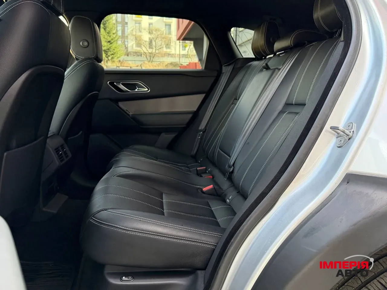 Land Rover Range Rover Velar - фото 13