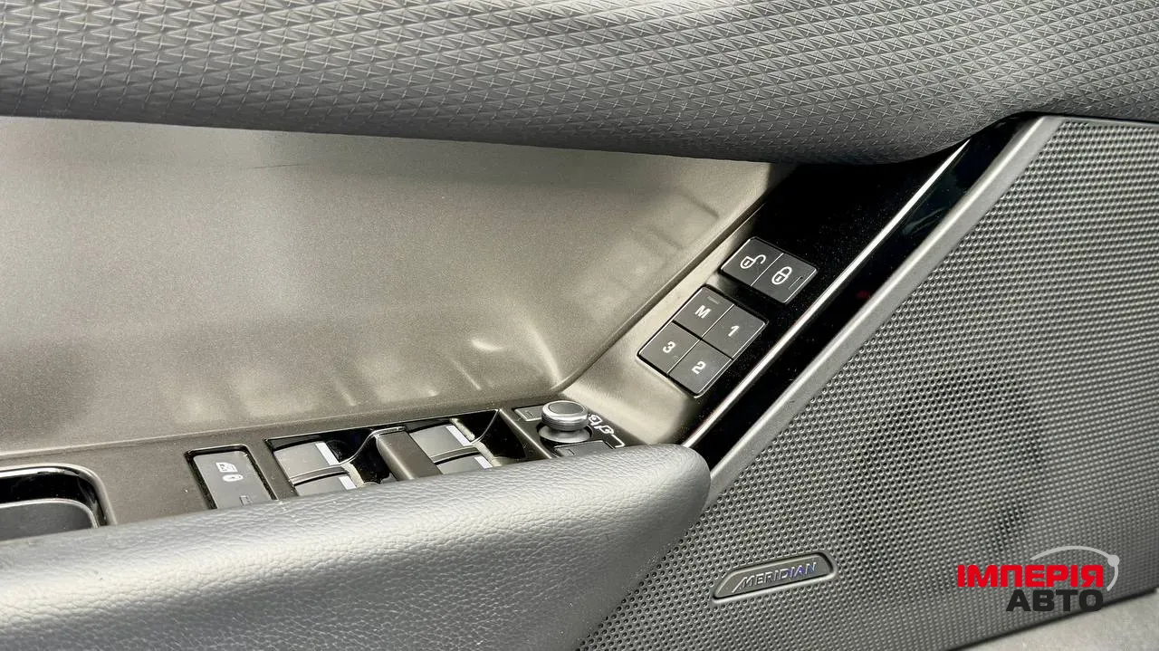 Land Rover Range Rover Velar - фото 10
