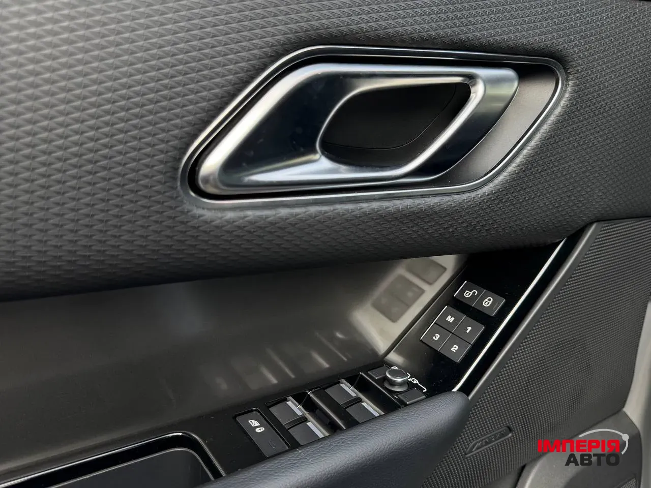 Land Rover Range Rover Velar - фото 14