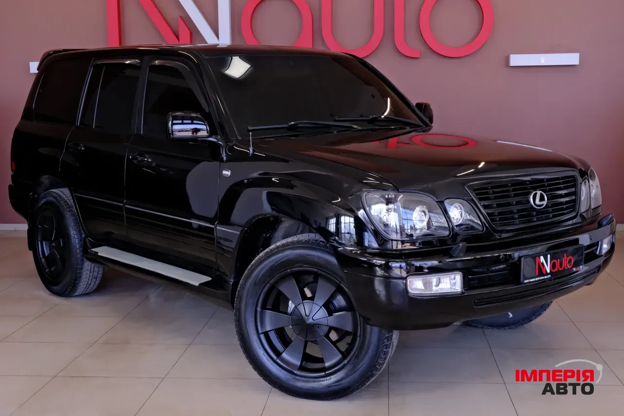 Lexus LX - фото 4