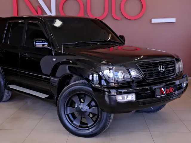 Lexus LX - фото 4