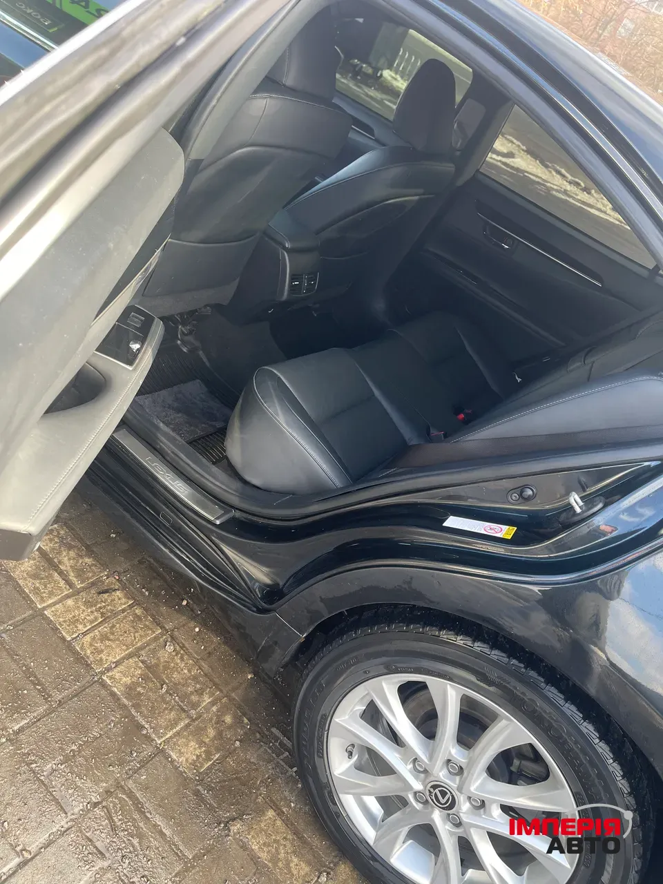 Lexus ES - фото 15