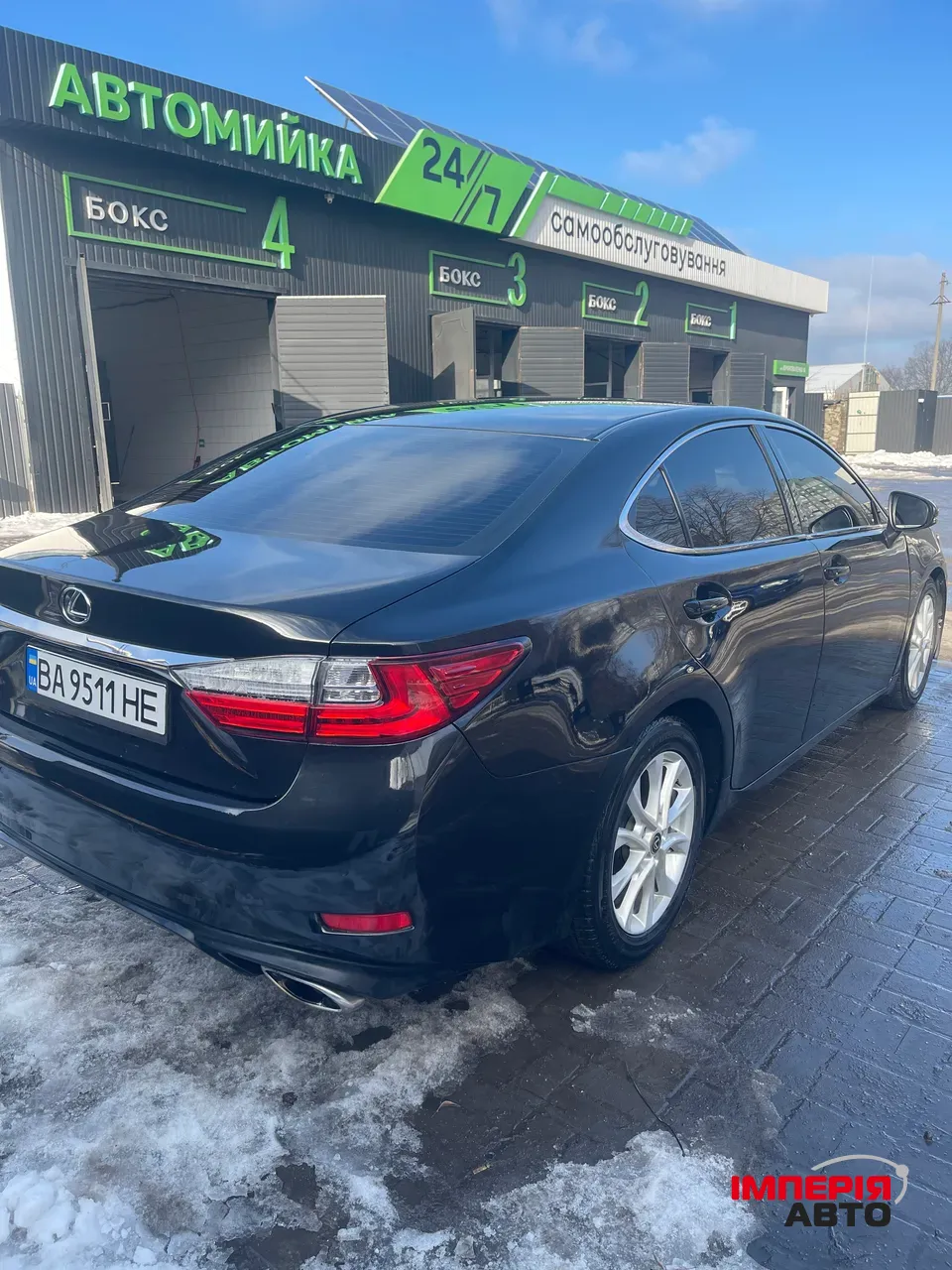 Lexus ES - фото 6