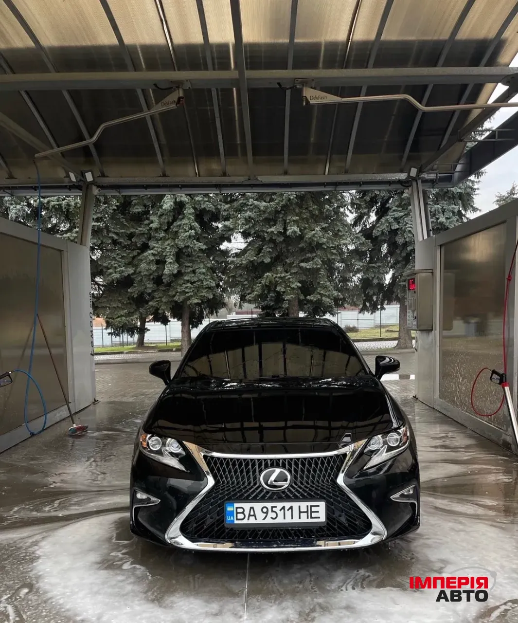 Lexus ES - фото 12