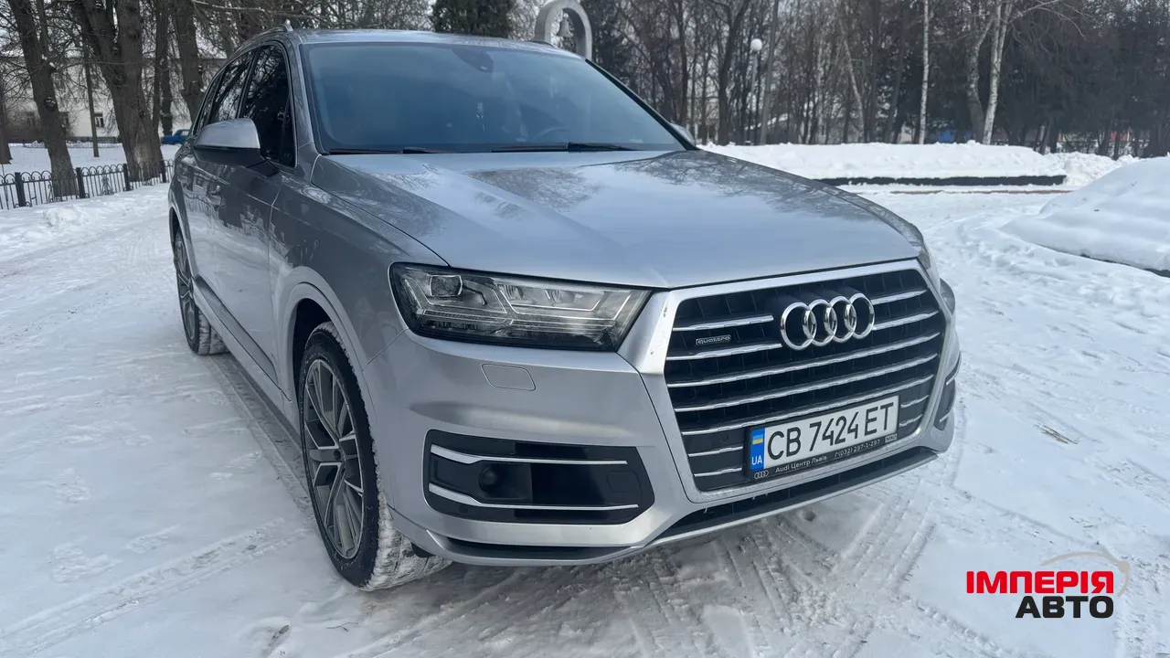Audi Q7 - фото 2