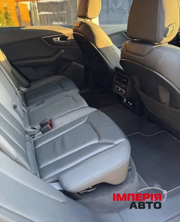 Audi Q8 - фото 10