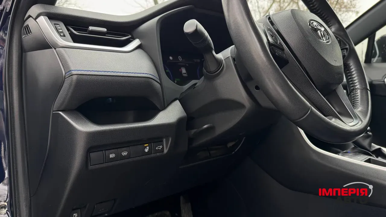 Toyota RAV4 - фото 21