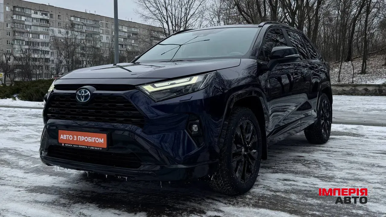 Toyota RAV4 - фото 25