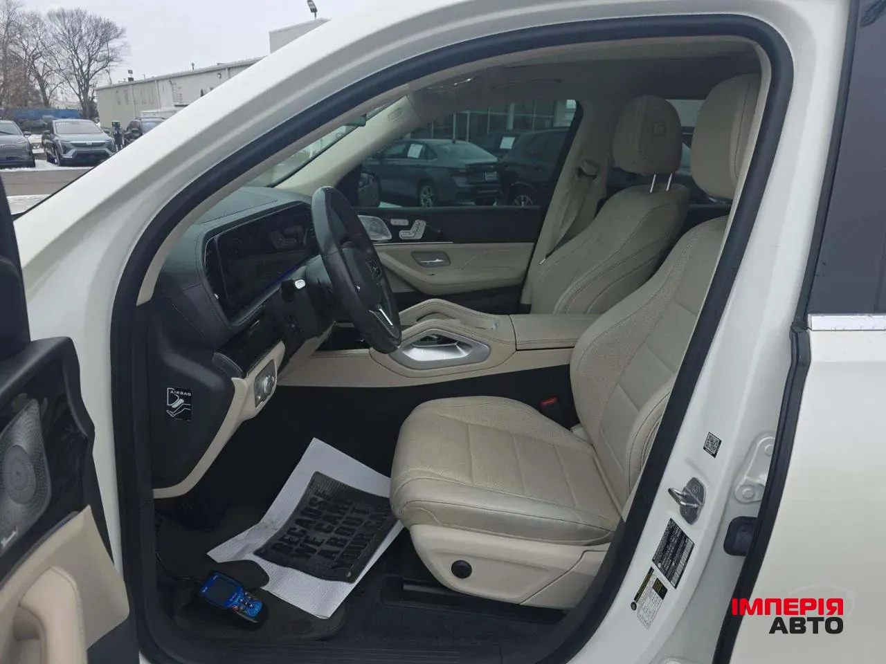 Mercedes-Benz GLS - фото 6