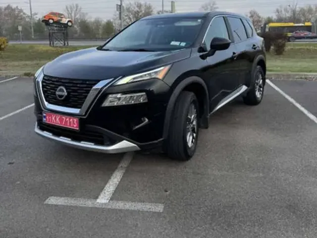 Nissan Rogue - фото 2