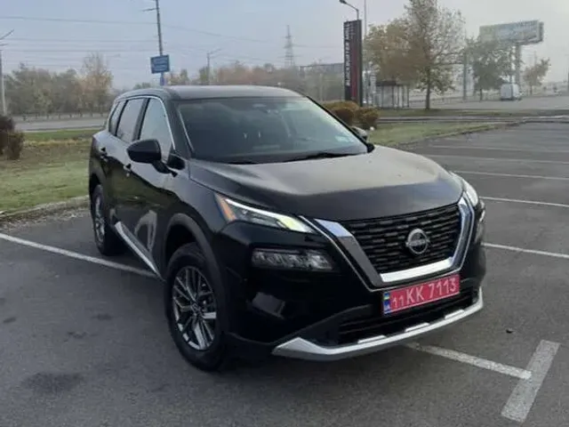 Nissan Rogue - фото 1