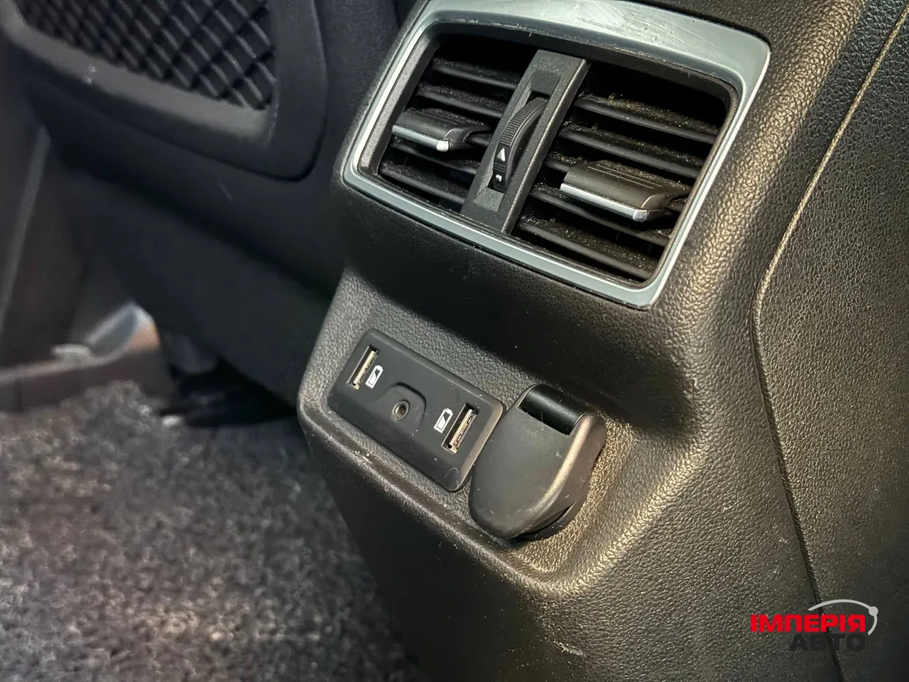 Renault Koleos - фото 16